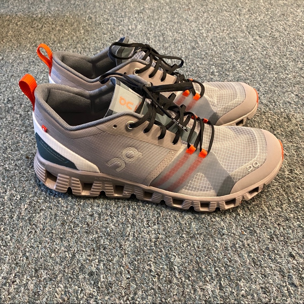 On Running Cloud X Shift Size 8 Gray Lightweight Road Running Train Commute